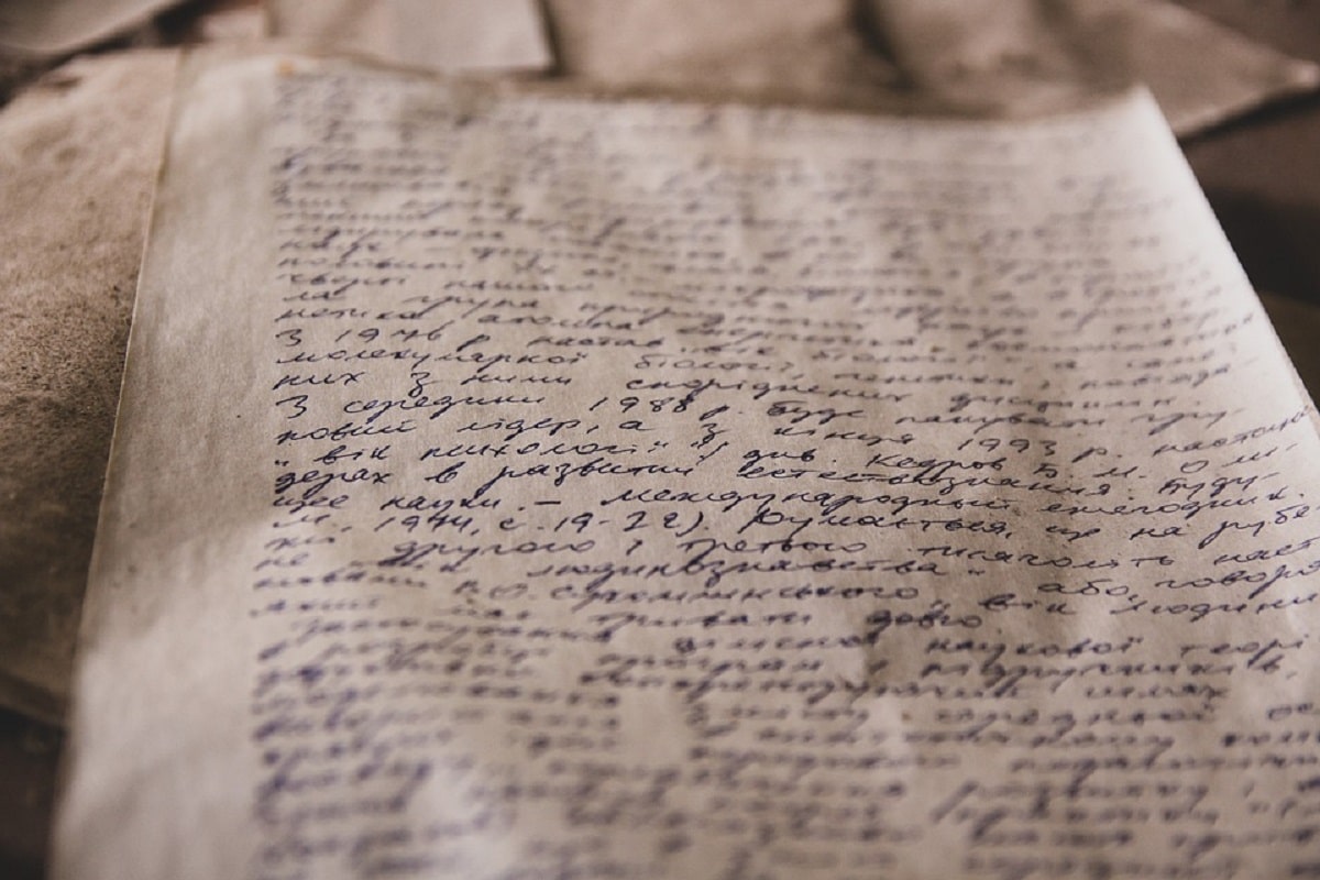 foglio antico scritto a mano